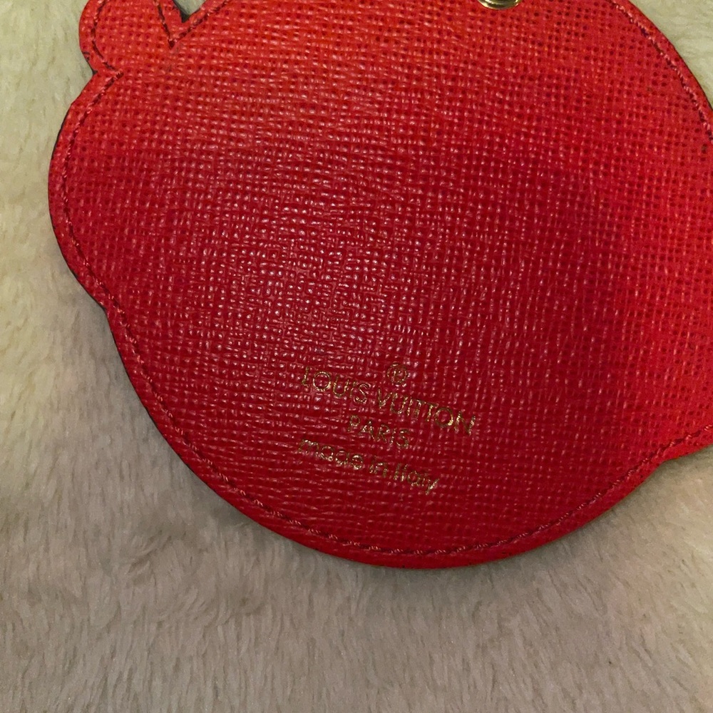 Limited edition:  New Louis Vuitton Owl Keychain Bag Charm with box and … - Picture 12 of 14